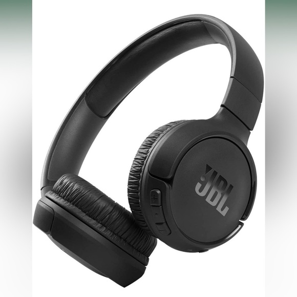 JBL over the ear headphones - Picture 2 of 3